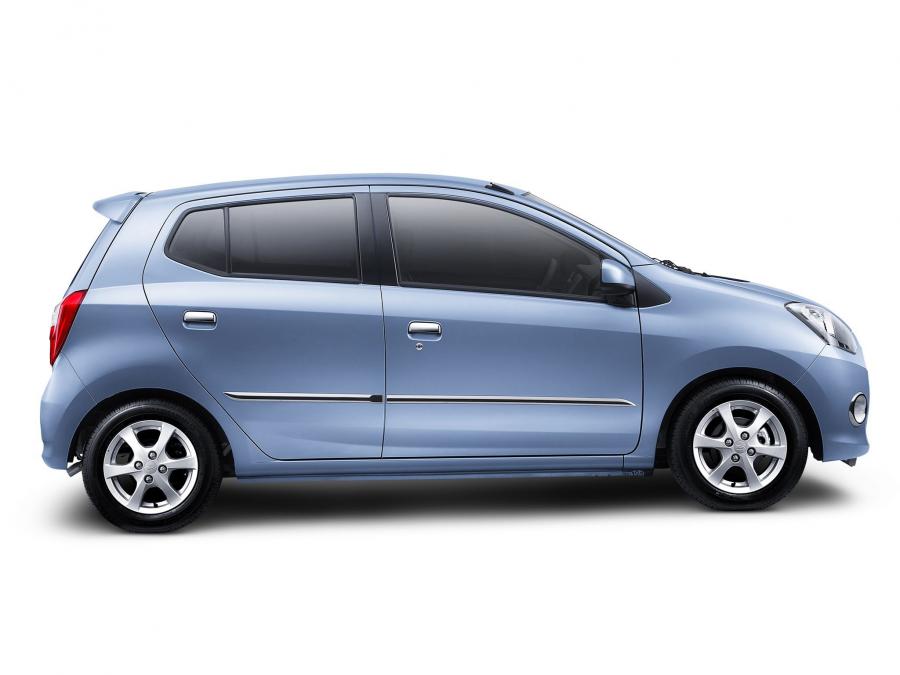  Daihatsu Astra Ayla 2012 года  (фото 4 из 5)